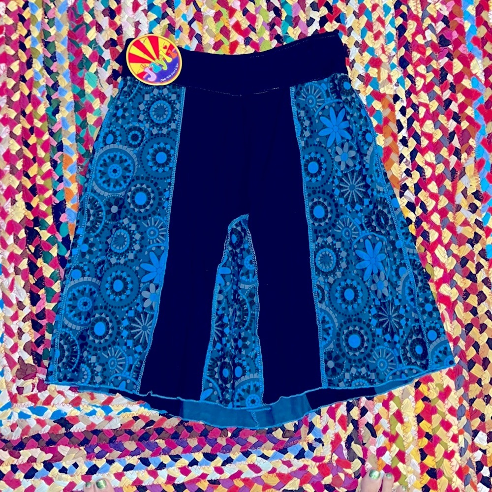 NWT Adorable Jayli Skirt